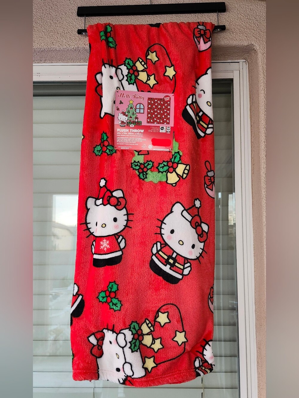 Sanrio Hello Kitty Christmas Throw Blanket Red Santa And Stockings